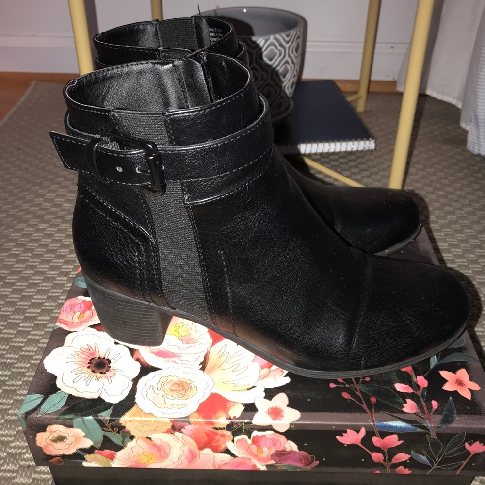 Croft and Barrow Booties